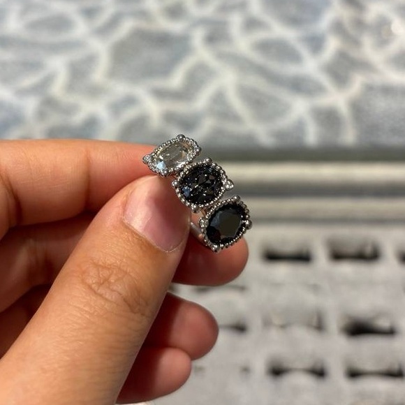 BRAND NEW - Swarovski ring - Picture 5 of 7